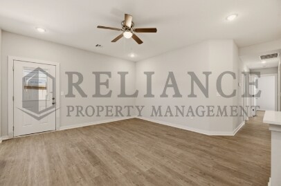 Building Photo - 2422 S Wheatland St