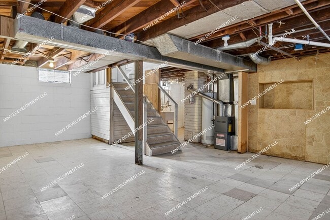 Building Photo - Charming 3-bedroom Bungalow with Brand-New Kitchen in Warren!