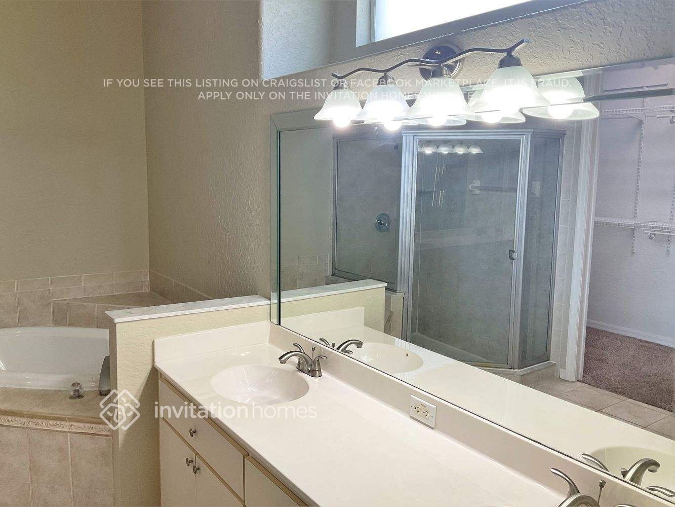 Building Photo - 12317 Woodlands Cir