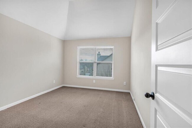 Building Photo - 845 Nevis Way