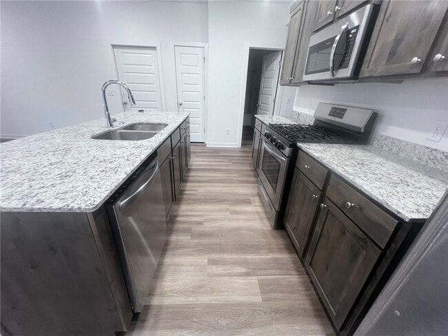 Building Photo - 2802 N Teresa Dr