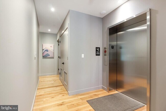 Building Photo - 448 K St NW