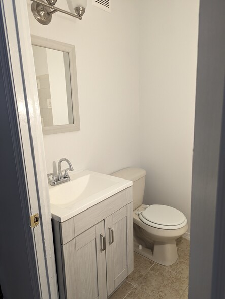 Bathroom - 5833 Crittenden St