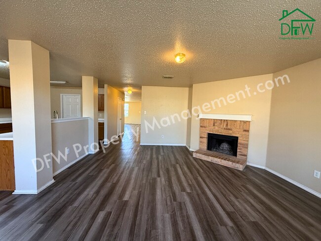 Building Photo - 2-Story 4 BR Home with Large Backyard & Game Room