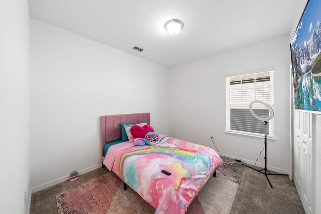 Building Photo - 15036 Willow Arbor Cir