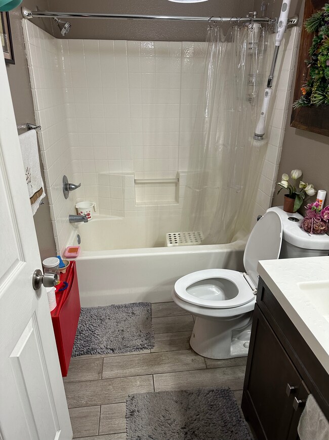 Building Photo - 9865 Rose St