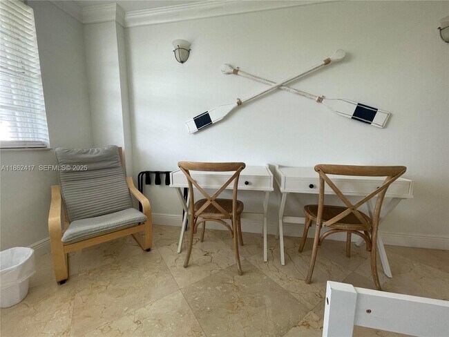 Building Photo - 177 Ocean Ln Dr