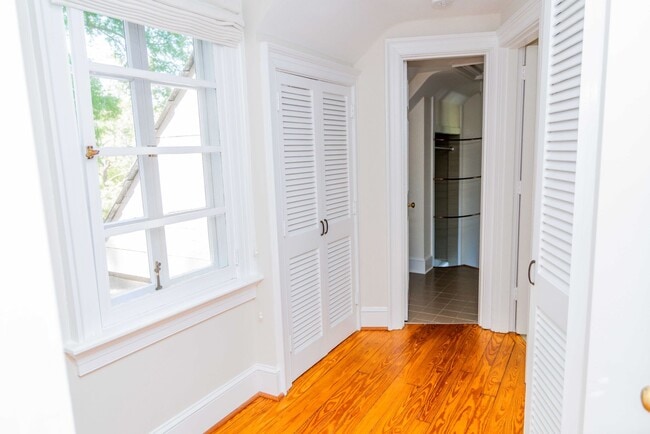 Building Photo - Historic Home Available at Foxhaven Farm