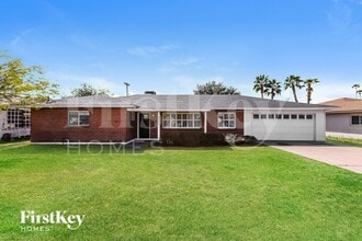 Building Photo - 2025 West Campbell Ave