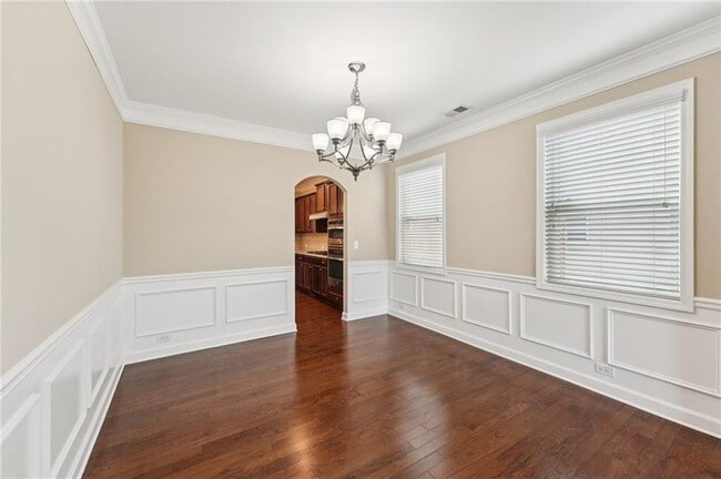 Building Photo - 6370 Shiloh Woods Dr