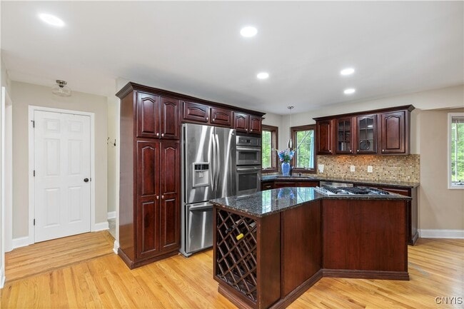Building Photo - 3306 Glen Abbey Terrace