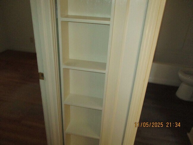 Building Photo - 151 Force Dr