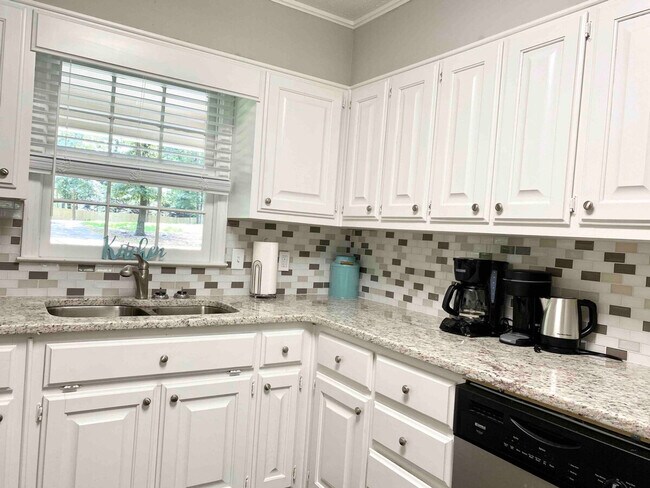 Building Photo - 1880 Braselton Hwy