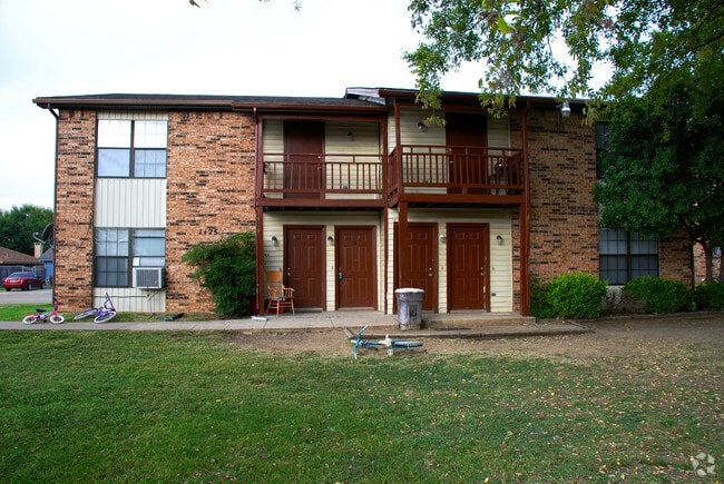 Building Photo - 1429 Pryor Pl