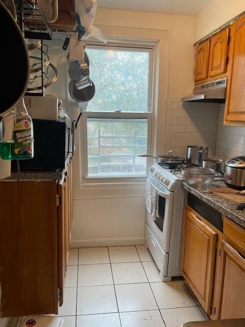 Building Photo - 508 Bergenline Ave