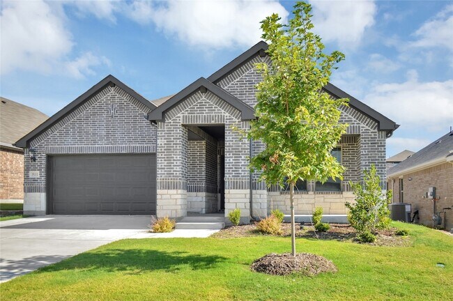 Building Photo - 511 Weller Rd