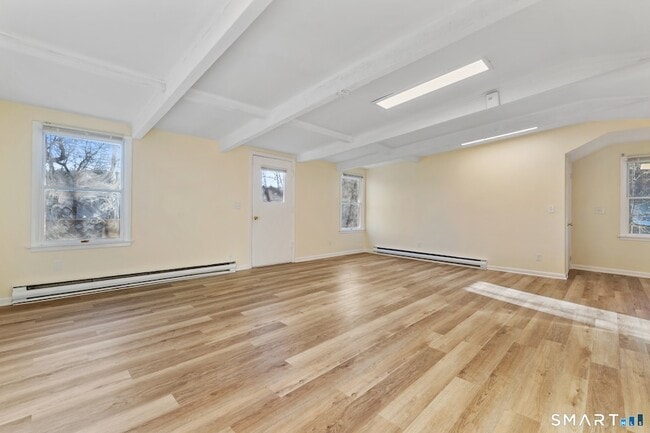 Building Photo - 85 Hicock Dr