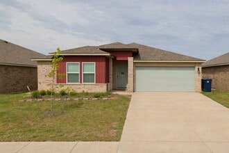 Building Photo - 4213 Montage Blvd