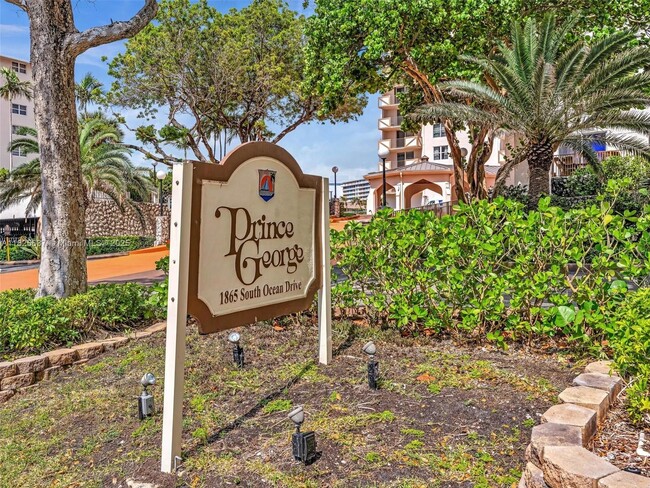 Building Photo - 1865 S Ocean Dr