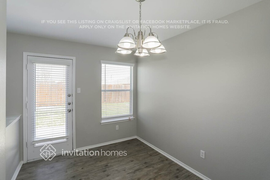 Building Photo - 212 Cedar Crest Dr