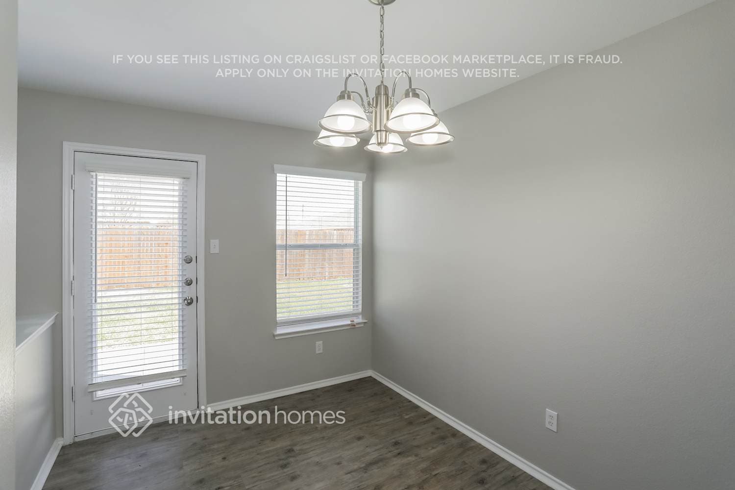 Building Photo - 212 Cedar Crest Dr