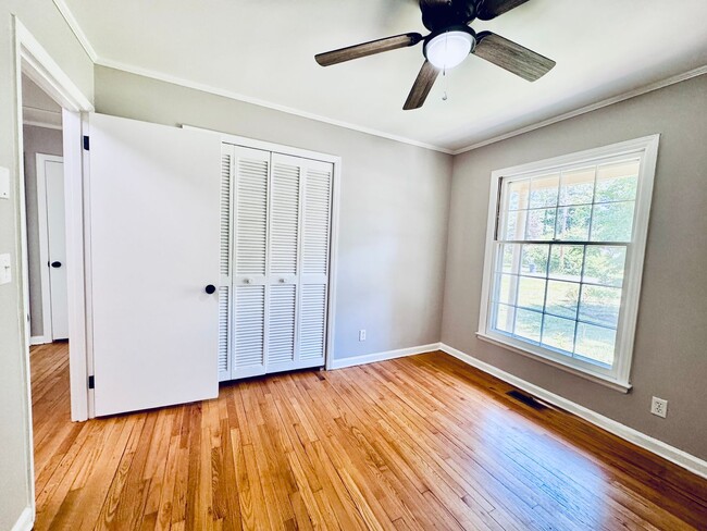 Building Photo - 4 BEDROOMS + 3 BATHS in Butner