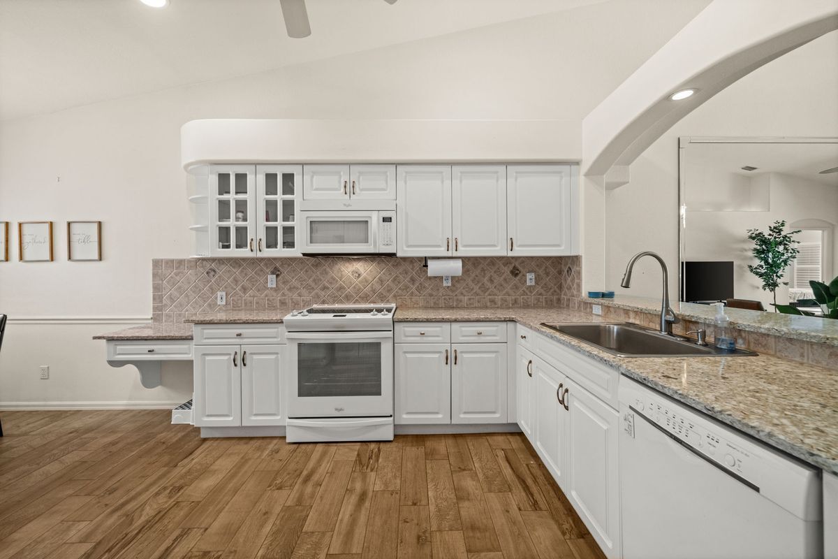 Building Photo - 8167 Ibis Cove Cir