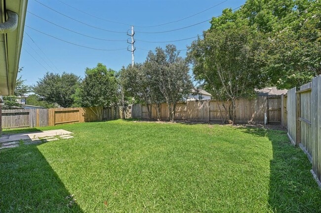 Building Photo - 15403 Court Amber Trail