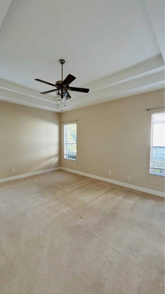 Building Photo - Heritage Point D Heritage Point Drive Unit 20002