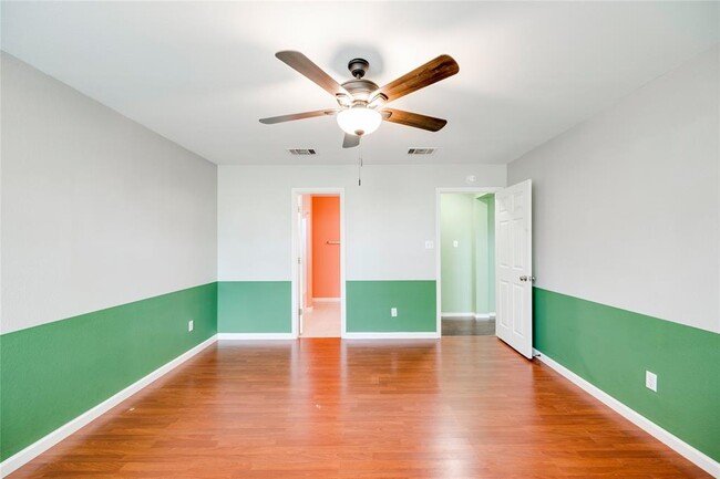Building Photo - 18325 Maxa Dr