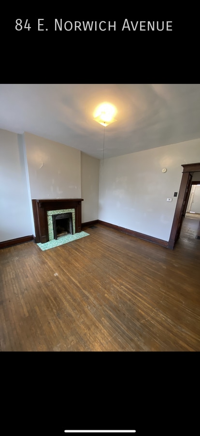 Building Photo - 84 E Norwich Ave