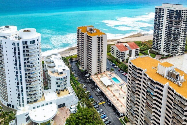 Building Photo - 4200 N Ocean Dr