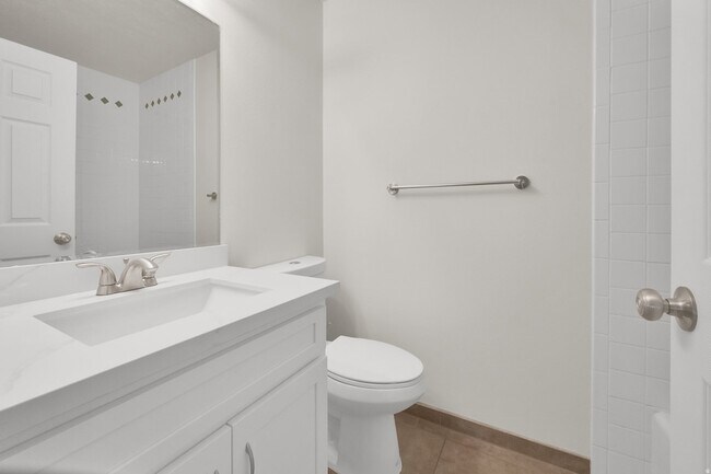 Building Photo - 7873 S Chadbourne Dr