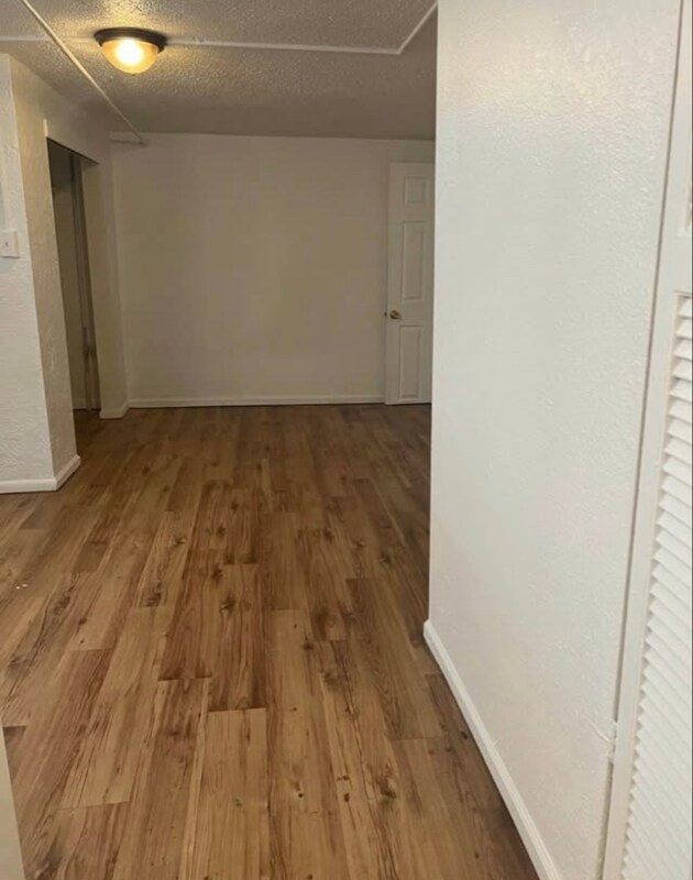 Building Photo - 1570 Newton St