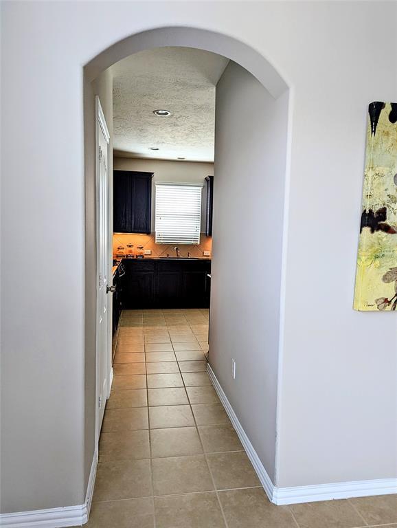 Building Photo - 10718 Wall Fern Way