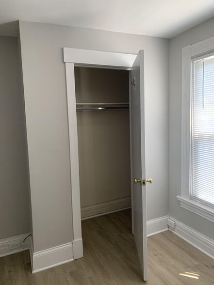 Bedroom/Closet (2nd Floor) - 3607 Newton Ave
