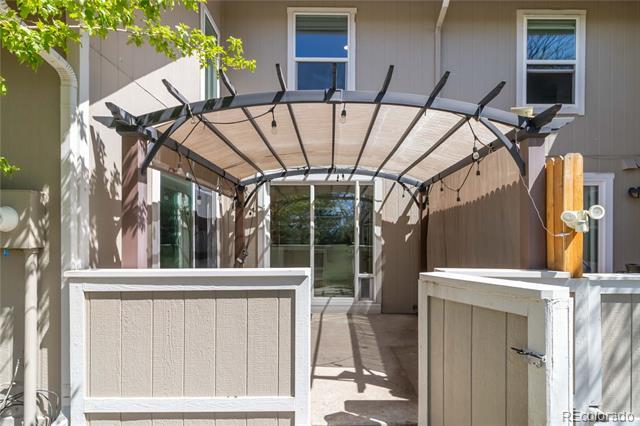 Building Photo - 2645 S Xanadu Way