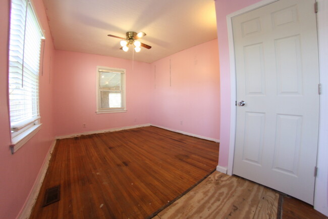 Bedroom4-2 - 2314 Howey Rd