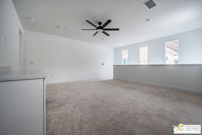 Building Photo - 2651 Lavender Ln