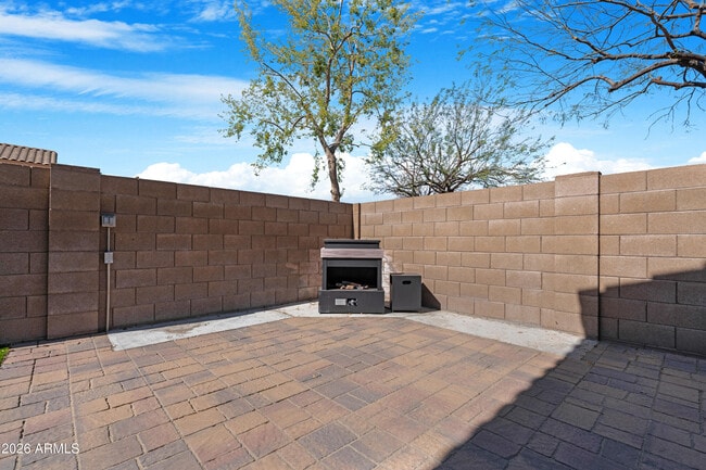 Building Photo - 14548 N 87th Ave