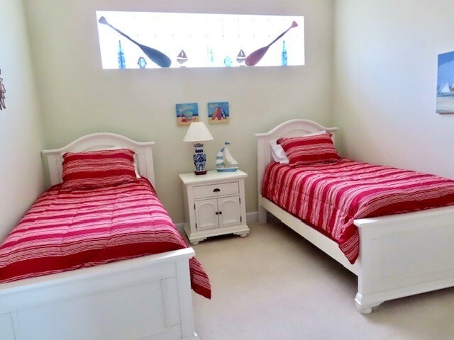 Building Photo - FURNISHED 3/2 & HEATED POOL -   RENTAL IN ROSEDALE COUNTRY CLUB!!