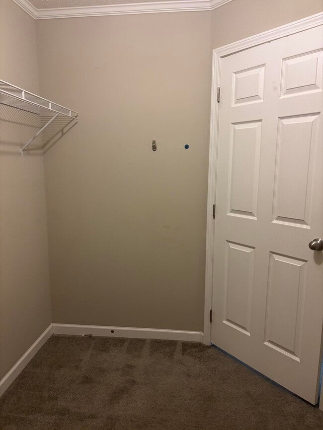 Building Photo - 205 Joy Rd