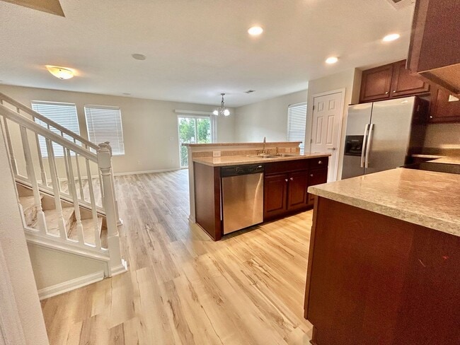 Building Photo - Welcome to your Dream Home!