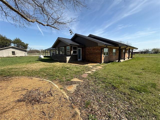 Building Photo - 2885-2862 FM