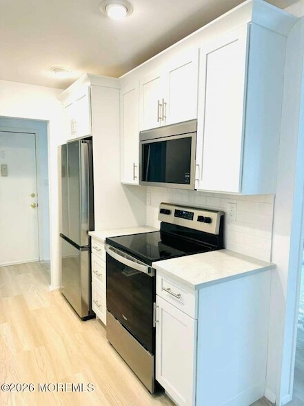 Building Photo - 175 Amberly Dr