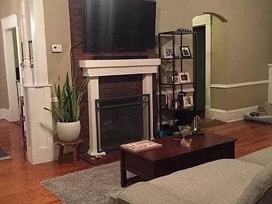 Building Photo - 109 Hill Ave