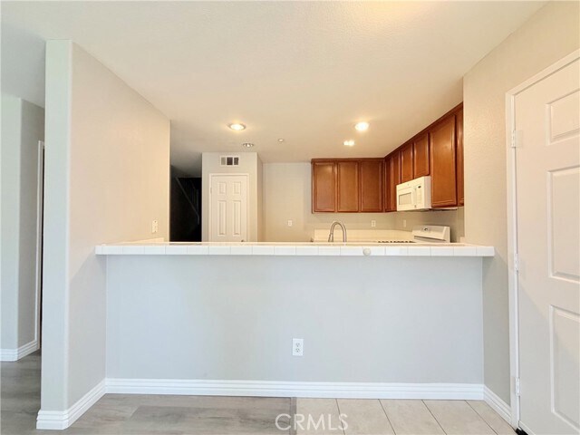 Building Photo - 15637 Lasselle St