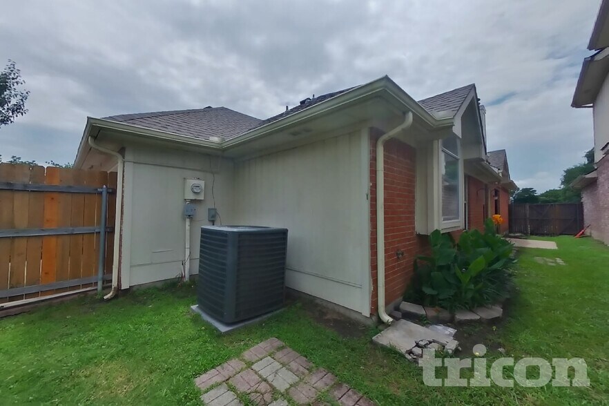 Building Photo - 908 Winchester Ln