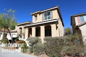 Building Photo - Exceptional Two Story 3Bdm 2.5Ba Beauty in...