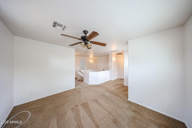 Building Photo - 4725 W Fawn Dr